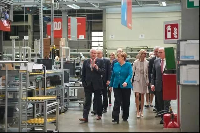 菲斯曼锅炉-菲斯曼科技中心德国开幕，总理默克尔也来「一探究竟」